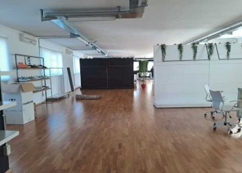 WhatsApp Image 2026-01-07 at 10.16.10 (3).jpeg - Laboratory via pietro nenni, Pescara - photo 15