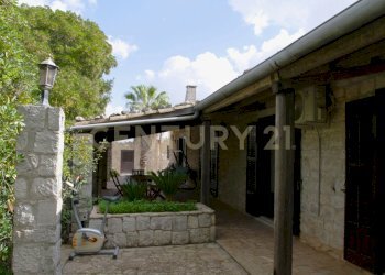 IMG_2314.JPG - Villa Ctr. Pirato Cava Maria 37, Modica - foto 12