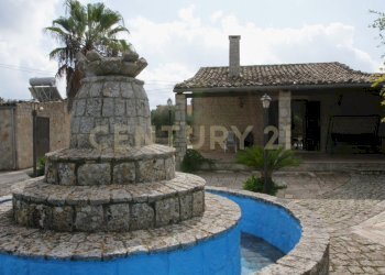 IMG_2302.JPG - Villa Ctr. Pirato Cava Maria 37, Modica - foto 24