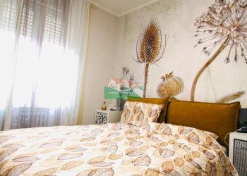 PHOTO-2025-01-16-10-13-44 3.jpg - Quadrilocale Via Grado, Ravenna - foto 2