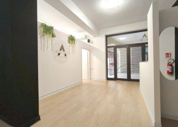 WhatsApp Image 2026-01-05 at 08.10.18 (1).jpeg - Commercial Premises Via Roma  193, Mascalucia - photo 12