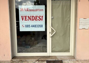 Locale Commerciale Montesilvano, Montesilvano - foto 2