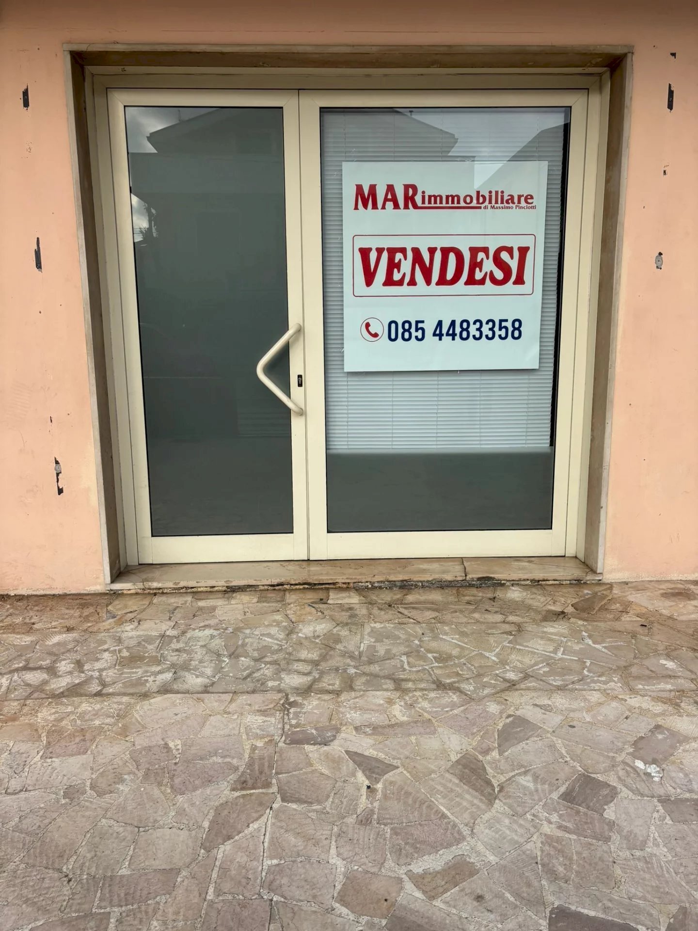 Commercial Premises Montesilvano - photo 1