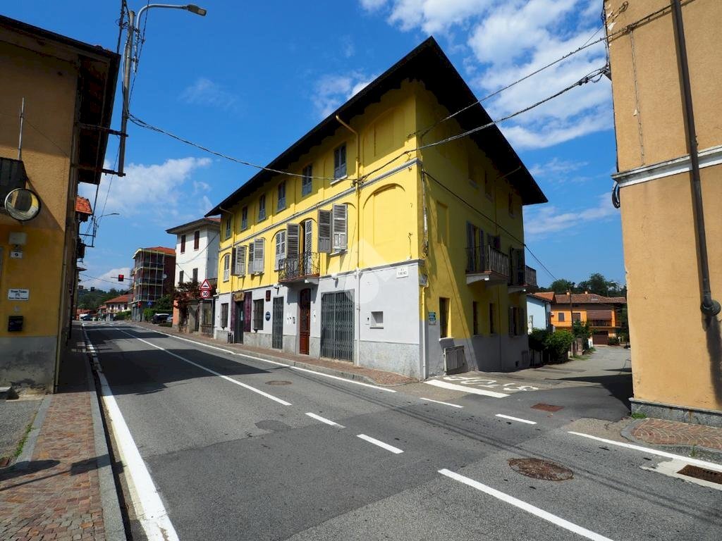 Four-room apartment Via Torino, Roasio - photo 1