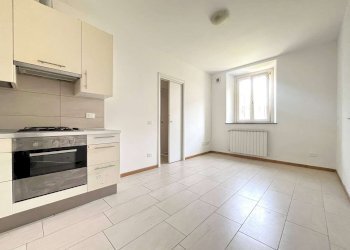 Two-room apartment Arcore - photo 1
