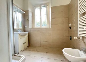 Two-room apartment Arcore - photo 9
