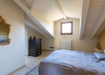 Villa a Schiera Usmate Velate - foto 19