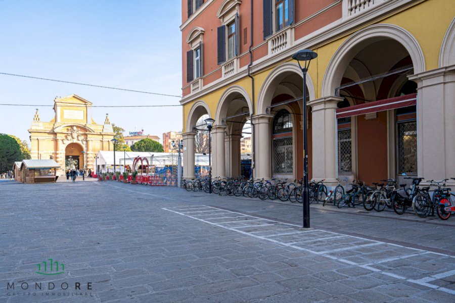 Quadrilocale via galliera, Bologna (zona Centro Storico) - foto 3