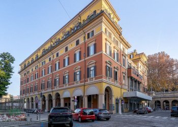 Quadrilocale via galliera, Bologna (zona Centro Storico) - foto 2
