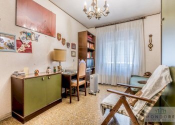 Bilocale Via delle Vestali, Roma (zona Colli Albani) - foto 1