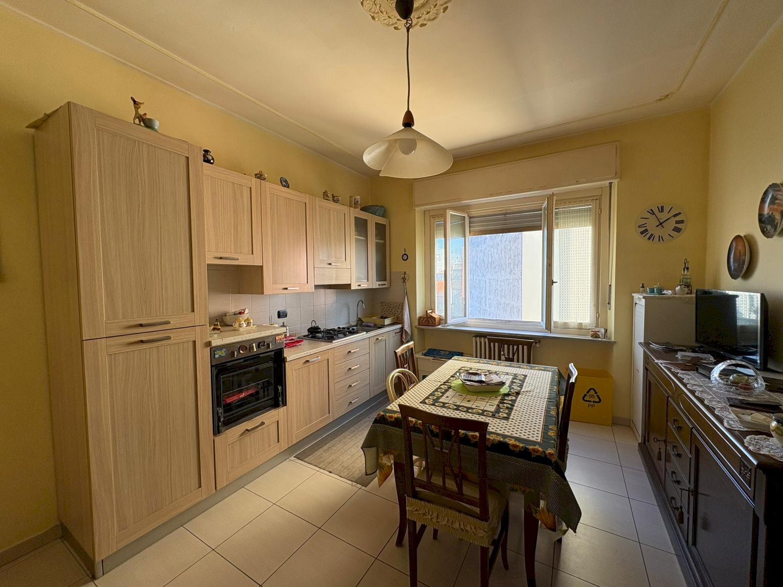 Three-room apartment Asti - photo 1