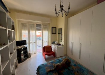 Three-room apartment Asti - photo 9