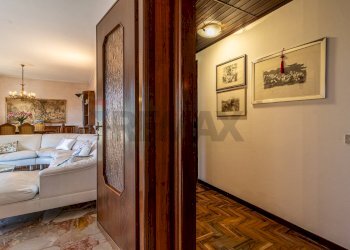 Quadrilocale Via Francesco Agello, 53 
 Lissago, Varese (zona Lissago) - foto 16