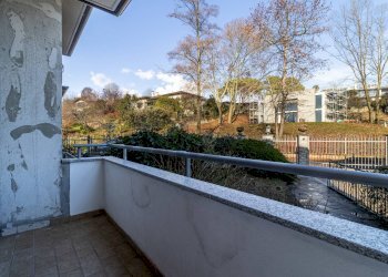 Quadrilocale Via Francesco Agello, 53 
 Lissago, Varese (zona Lissago) - foto 48