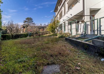 Quadrilocale Via Francesco Agello, 53 
 Lissago, Varese (zona Lissago) - foto 58