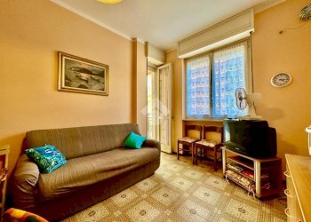 Two-room apartment Via Cristoforo Colombo, Andora - photo 9