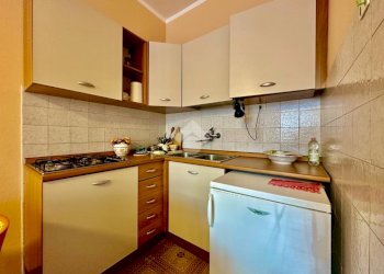 Two-room apartment Via Cristoforo Colombo, Andora - photo 12