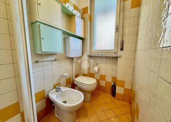 Two-room apartment Via Cristoforo Colombo, Andora - photo 20