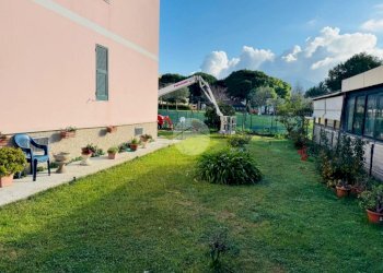 Quadrilocale Via Alessandro Manzoni, Sestri Levante - foto 16