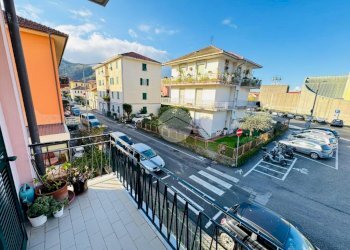 Quadrilocale Via Alessandro Manzoni, Sestri Levante - foto 15