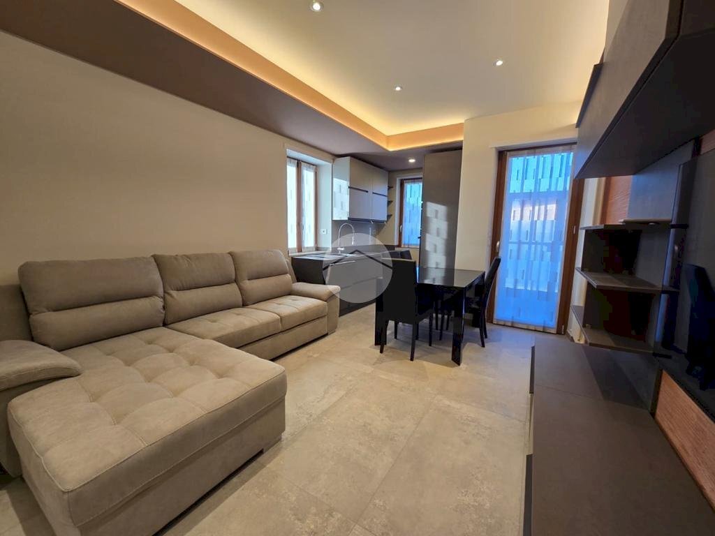 Three-room apartment Via trieste, Bosconero - photo 2