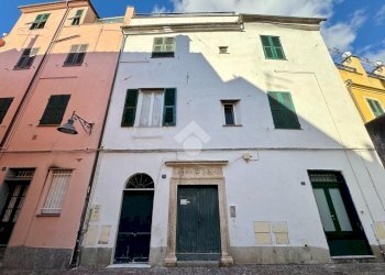 Trilocale Via Giuseppe Mazzini, Spotorno - foto 1