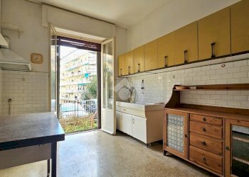 Trilocale Via Lanzerotto Malocello, Genova (zona Pegli) - foto 10