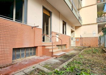 Trilocale Via Lanzerotto Malocello, Genova (zona Pegli) - foto 20