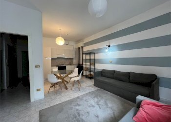 Trilocale - via Ciro Menotti, 30, Verona (zona Borgo Trento) - foto 3