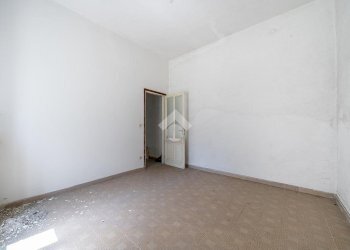 Stabile - Palazzo Via Gruppo Val Taro, Borgo Val di Taro - foto 9