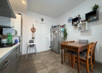 Quadrilocale Via G. Galilei, Cameri - foto 4