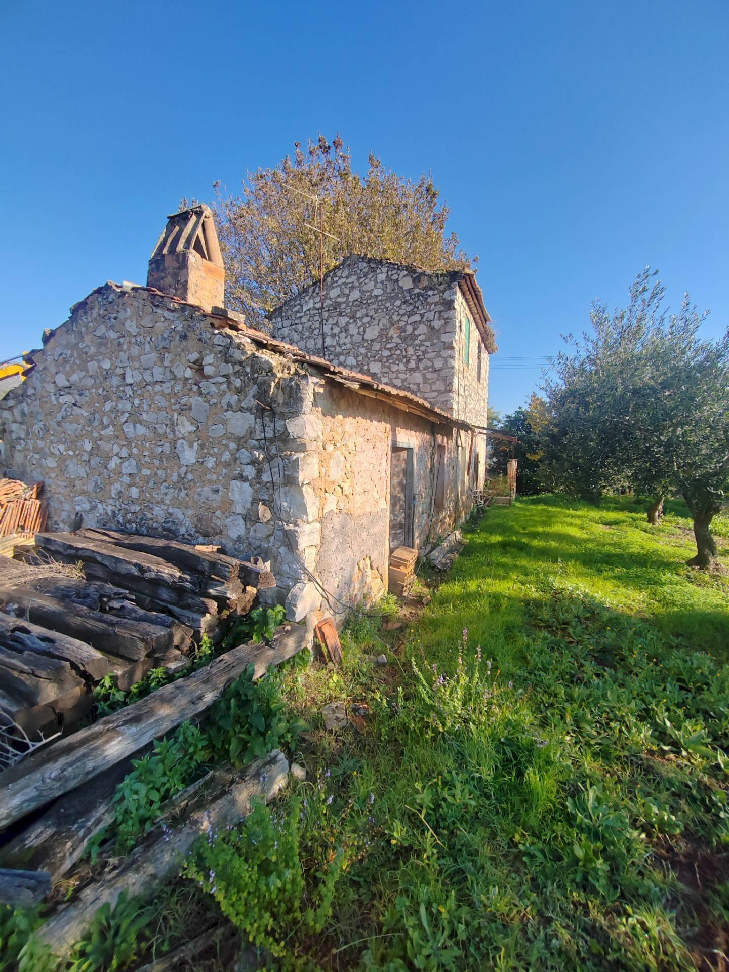 Foto 1 - Rustico Via Stradone Delle Grotte, Priverno - foto 1