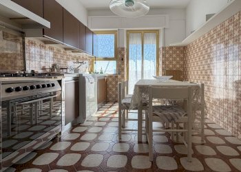 Foto 8 - Appartamento Via Papa Giovanni XXIII
 
14, Amandola - foto 8