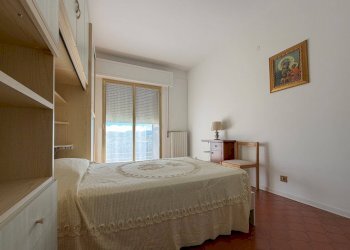 Foto 23 - Appartamento Via Papa Giovanni XXIII
 
14, Amandola - foto 23