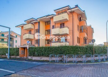 Foto 1 - Trilocale Via Girotti
 
39, Bareggio - foto 1