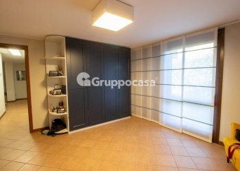 Foto 2 - Trilocale Via Girotti
 
39, Bareggio - foto 2