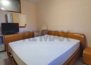 Camera / camera da letto - Trilocale Via Umberto I Traversa 270
 
6, Bari - foto 15