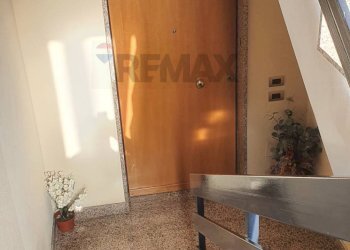 Scale - Trilocale Via Umberto I Traversa 270
 
6, Bari - foto 18