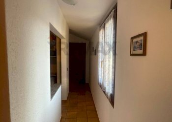 Hall / corridoio - Casa semi indipendente via Asmara
 
62, Luino - foto 9