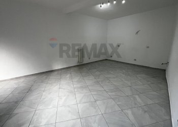 Stanza vuota - Casa indipendente Porto Valtravaglia - foto 3