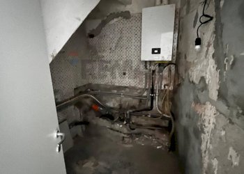 Dettagli - Casa indipendente Porto Valtravaglia - foto 14