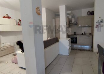 Cucina - Bilocale via San Carlo
 
9, Germignaga - foto 7