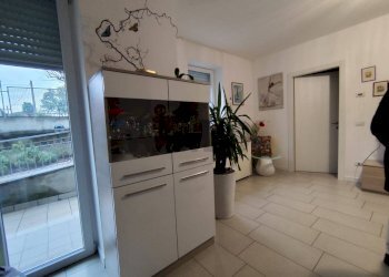 Cucina - Bilocale via San Carlo
 
9, Germignaga - foto 8