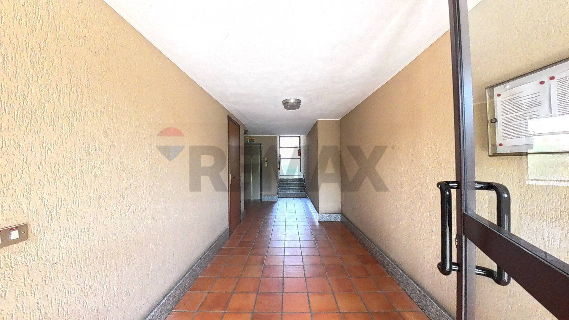 Hall / corridoio - Appartamento Luino - foto 2