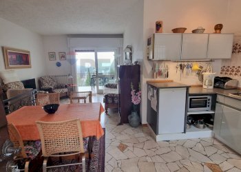 Sala da pranzo - Villa a Schiera Luino - foto 5