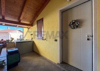 Balcone - Trilocale Via Eolo
 
3, Clivio - foto 2