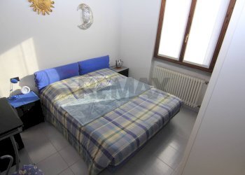 Camera / camera da letto - Bilocale via eugenio colorni
 
7, Varese - foto 8