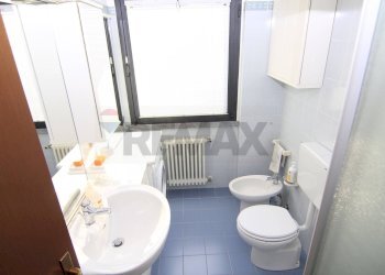 Bagno - Bilocale via eugenio colorni
 
7, Varese - foto 11