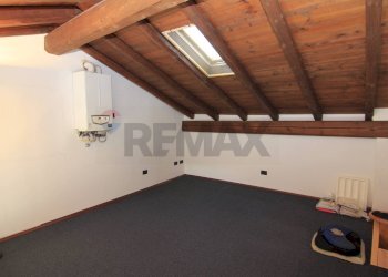 Stanza vuota - Bilocale via eugenio colorni
 
7, Varese - foto 26