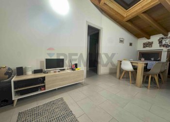 Sala da pranzo - Quadrilocale via cimone
 
9, Varese - foto 2